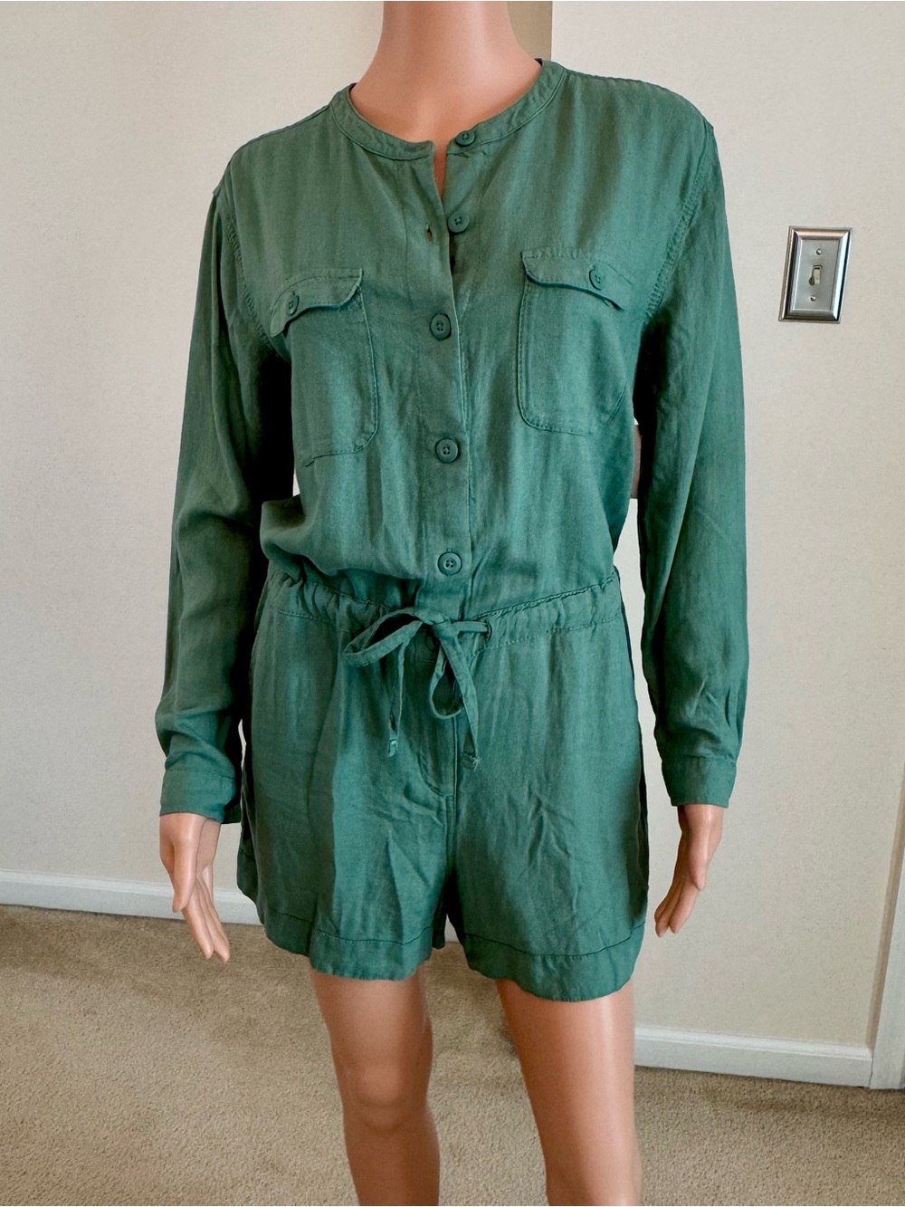 NWT Old Navy Linen Blend Long Sleeve Utility Romper Drawstring Waist Pockets XS